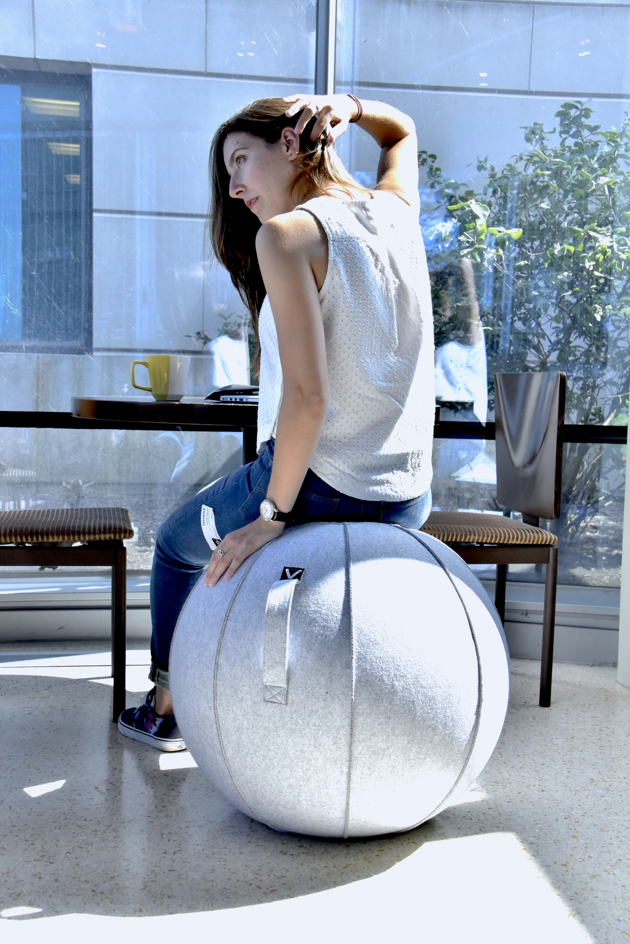 Luno Max Classic Series Felt Sitting Ball Chair With Handle